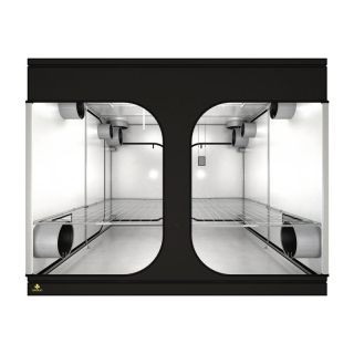 Dark Room 300 Wide R3.0, 300x150x217cm